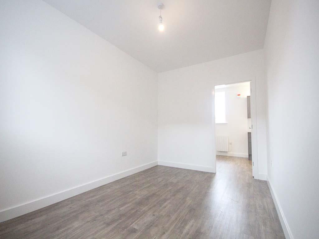 2 bedroom apartment To Let in Barnoldswick - IMG_7196.jpg